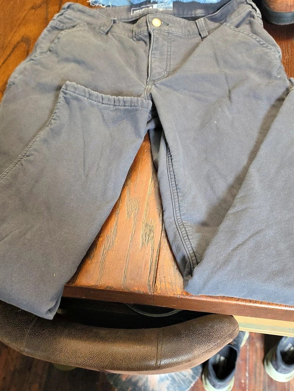 Carhartt Relaxed Fit Cargo Pants in Gray Size 6